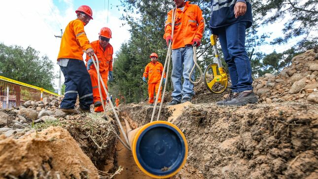 Instalación de tuberías de gas natural