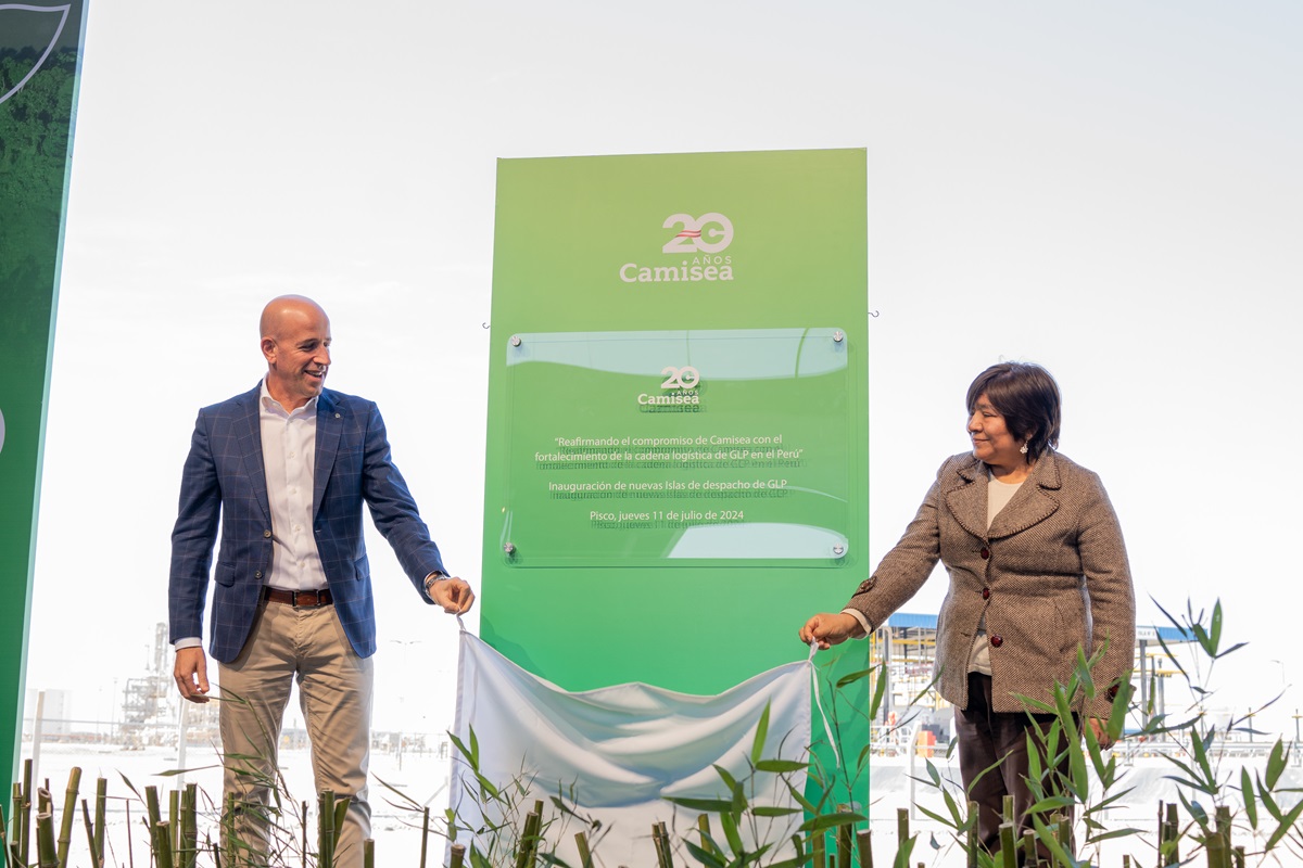 Camisea inaugura nuevas islas de despacho de GLPen su Planta de Pisco -  Desde Adentro